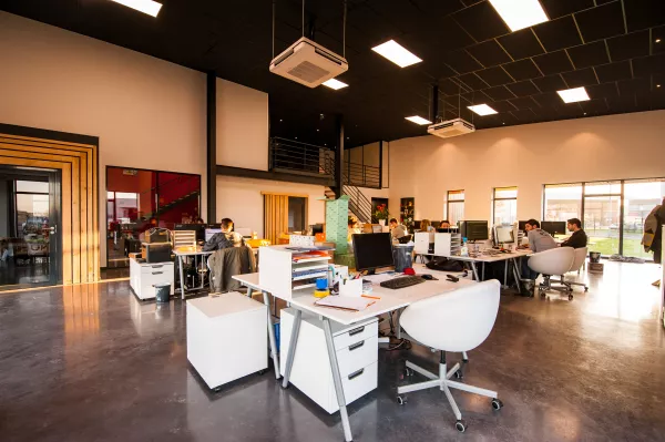 Staff management news Four-day week pilot project in the UK